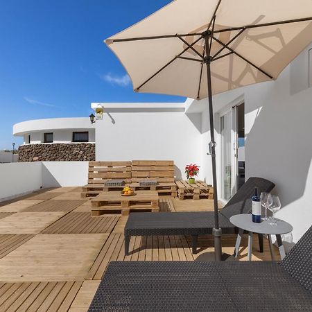 Famara Loft 12 Apartment Екстериор снимка