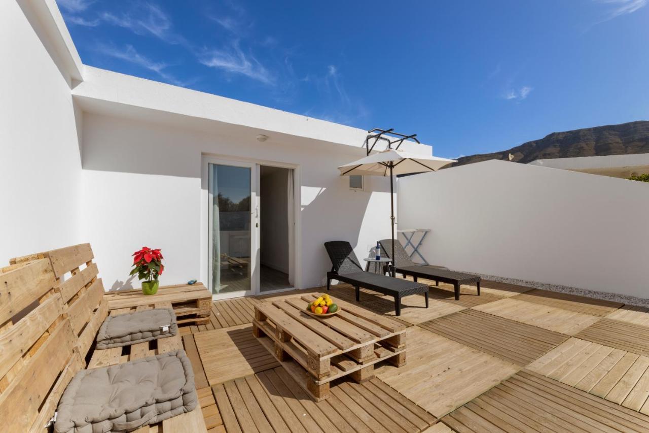 Famara Loft 12 Apartment Екстериор снимка