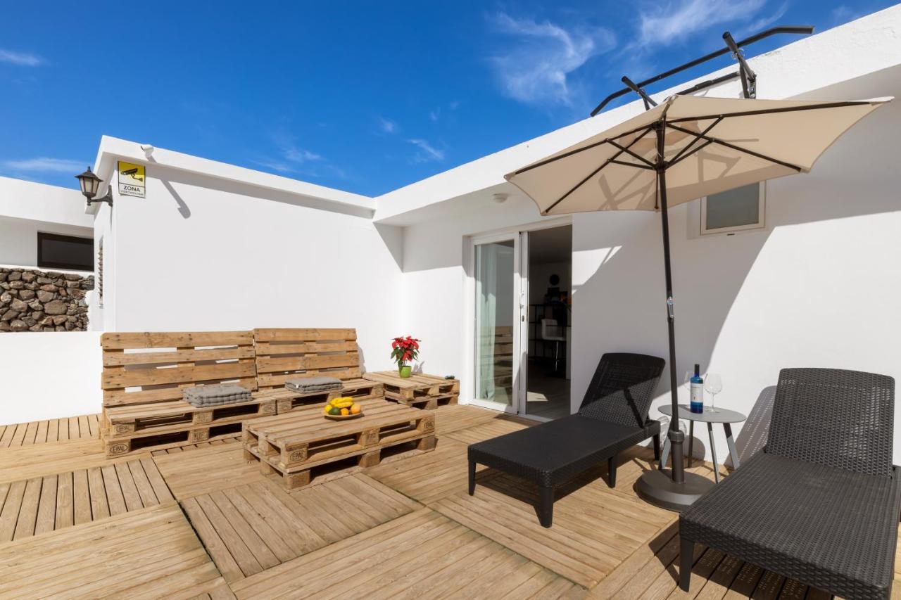 Famara Loft 12 Apartment Екстериор снимка