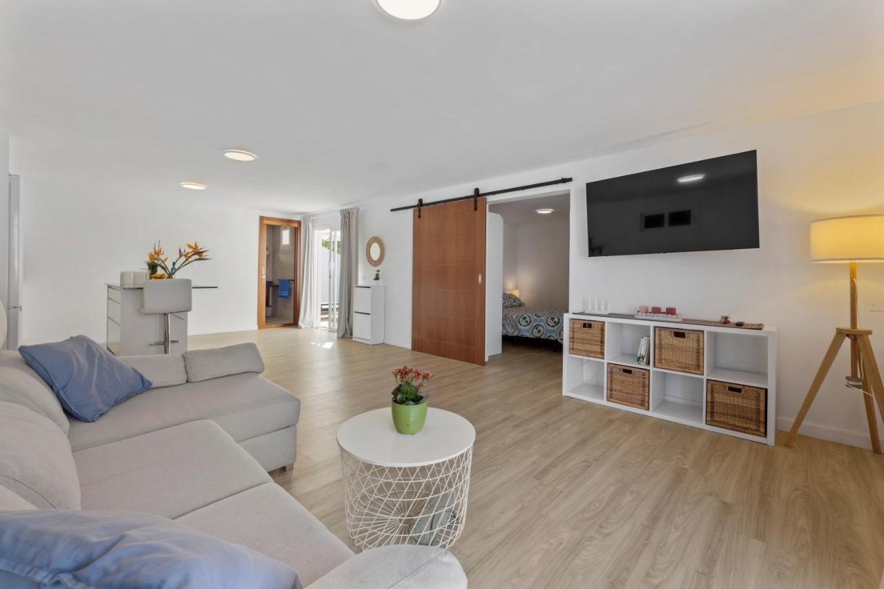 Famara Loft 12 Apartment Екстериор снимка
